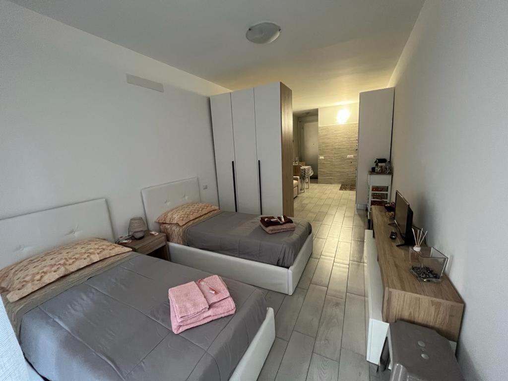 Einaudi Apartment Cologno Monzese Exterior photo
